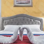 Bulldog Station With Private Wc, Ac, Tv 3* ميستر