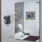 Bulldog Station With Private Wc, Ac, Tv ميستر
