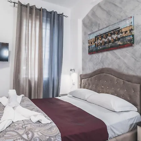 Bulldog Station With Private Wc, Ac, Tv B&B 메스트레